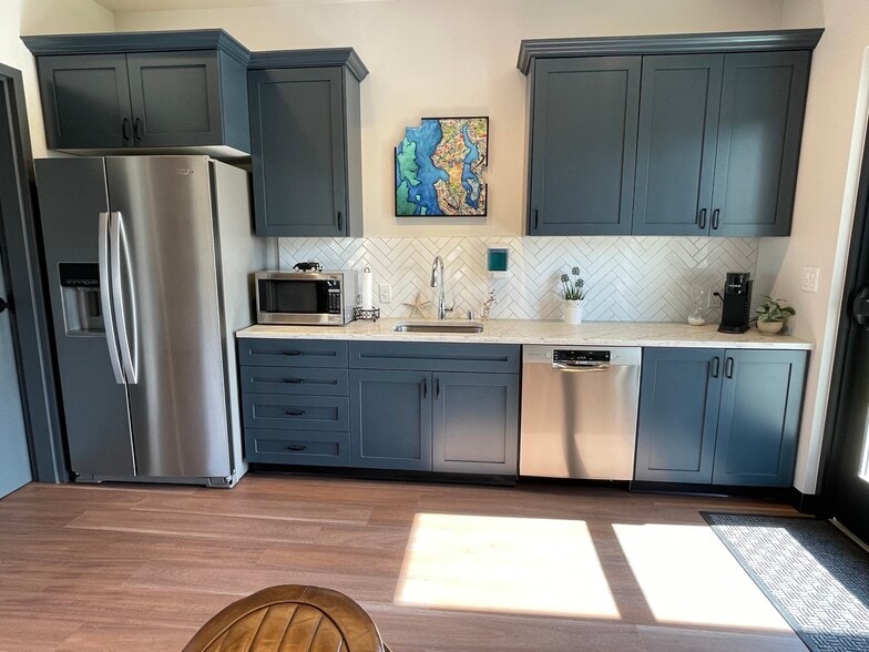 More Photos Of 1551 S Deer Heights Rd, Spokane Warehouse For Sale