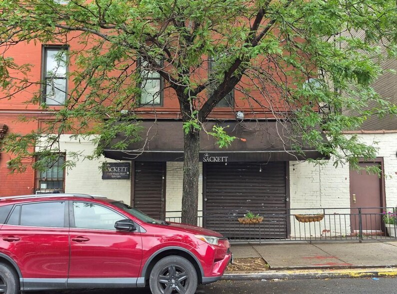 More Photos Of 661 Sackett St, Brooklyn Apartments For Lease