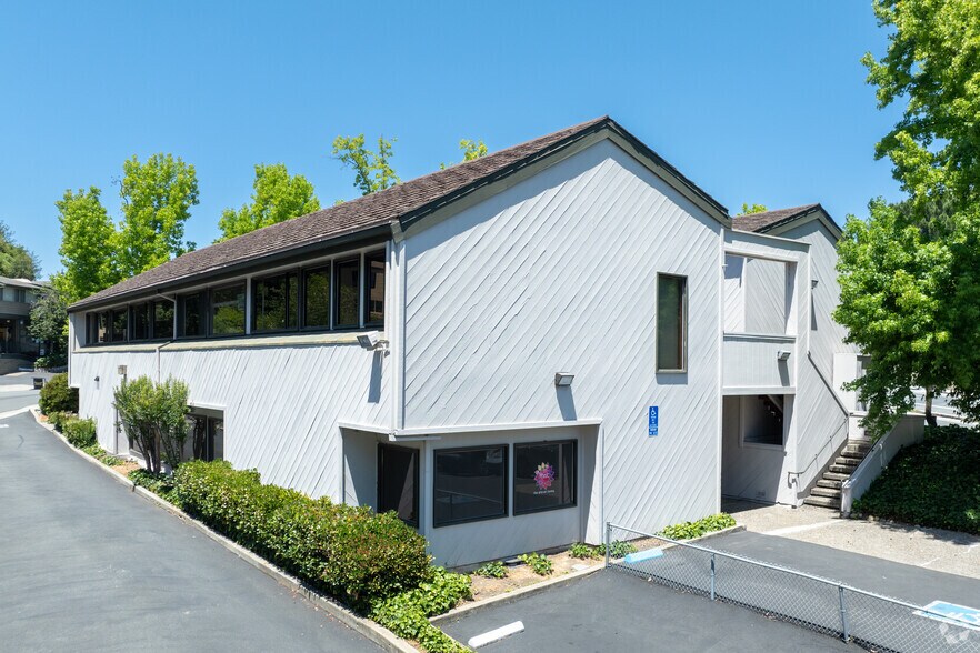 More Photos Of 3249 Mount Diablo Ct, Lafayette Medical For Lease