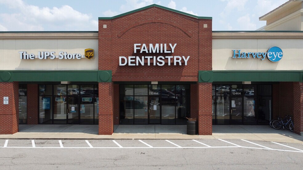 More Photos Of 12410-12492 LaGrange Rd, Louisville Unknown For Lease