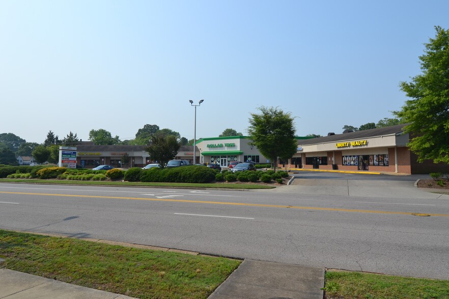 More Photos Of 1800 Liberty St, Chesapeake Storefront For Sale