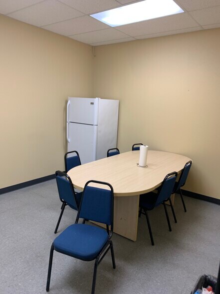 More Photos Of 526 Charity Way, Modesto Warehouse For Lease