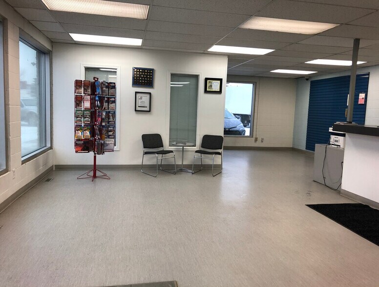 More Photos Of 5214 Gaetz Ave, Red Deer Auto Dealership For Sale