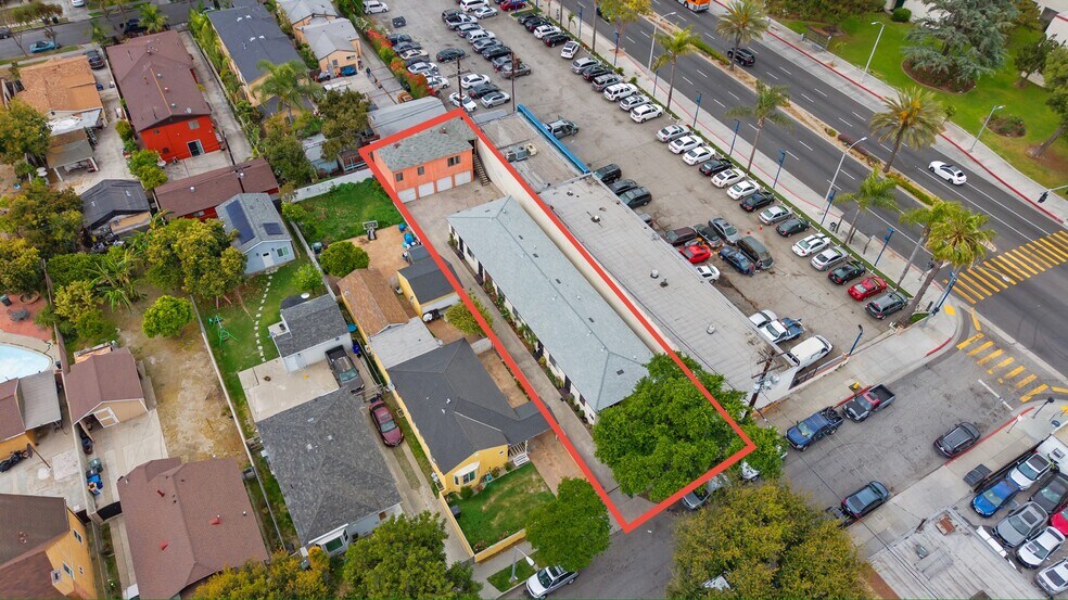 More Photos Of 8915 Elizabeth Ave, South Gate Apartments For Sale