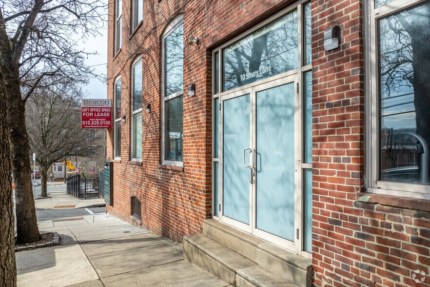More Photos Of 10 Shurs Ln, Philadelphia Office For Lease