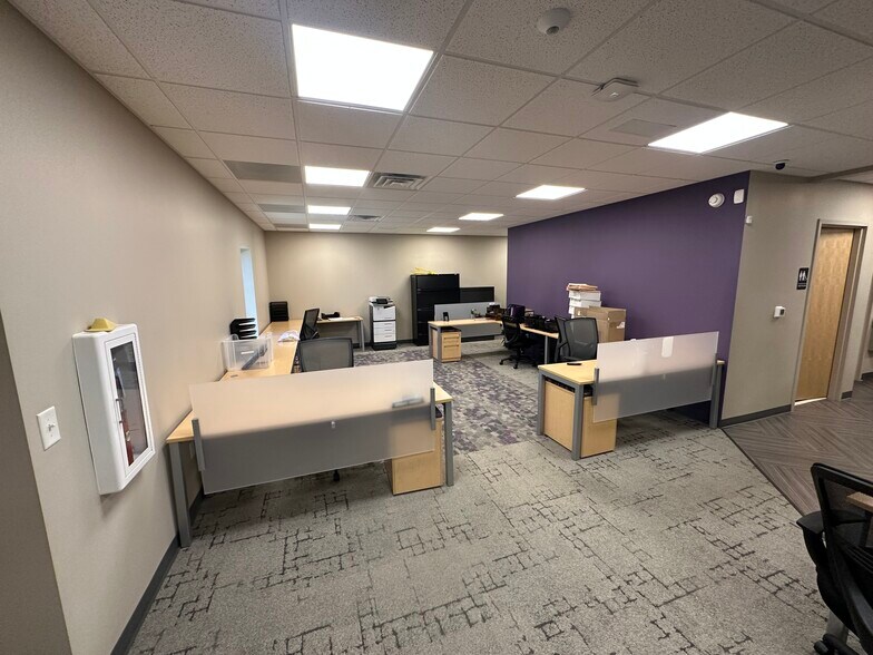 More Photos Of 3041 Trenwest Dr, Winston-Salem Unknown For Lease