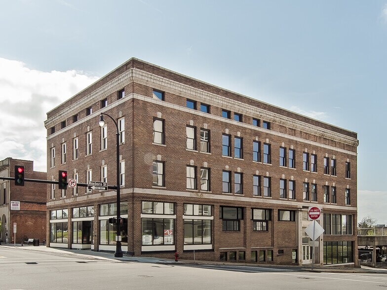 More Photos Of 300 E Main St, Durham Office Residential For Lease