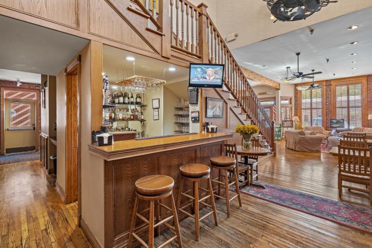 More Photos Of 215 Broadway St, Cottonwood Falls Hotel For Sale