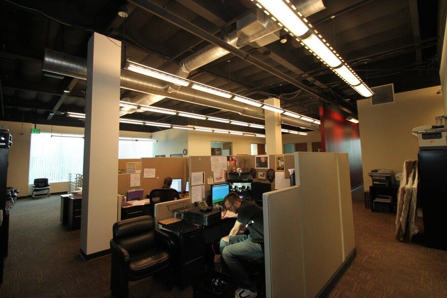 More Photos Of 8871 Research Dr, Irvine Loft Creative Space For Sale