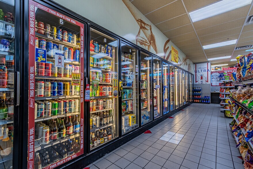 More Photos Of 611 E Main St, Somerton Service Station For Sale