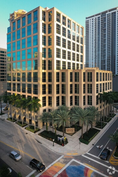 More Photos Of 200 E Las Olas Blvd, Fort Lauderdale Office For Lease