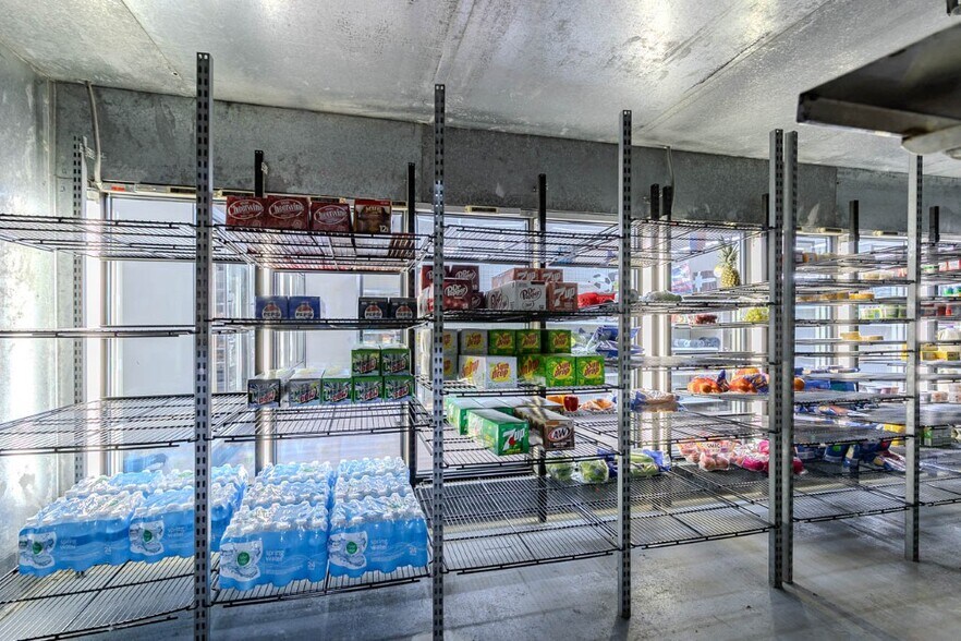 More Photos Of 234 Cedar St, Tigerton Supermarket For Sale