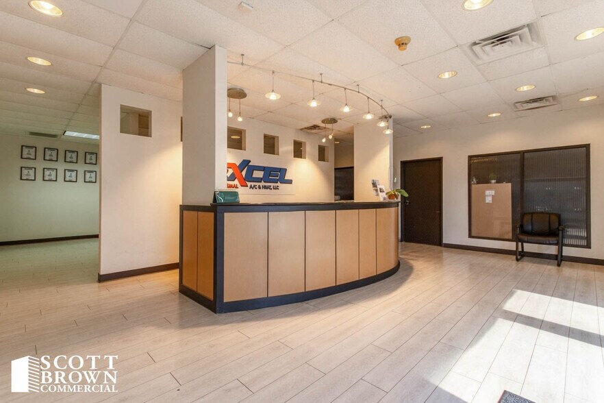 More Photos Of 10810 Alder Cir, Dallas Light Manufacturing For Lease