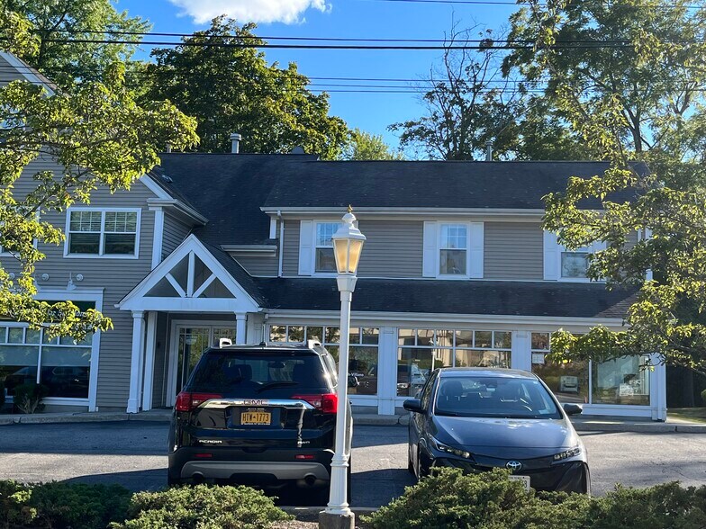 More Photos Of 510 N State Rd, Briarcliff Manor Village Office For Lease