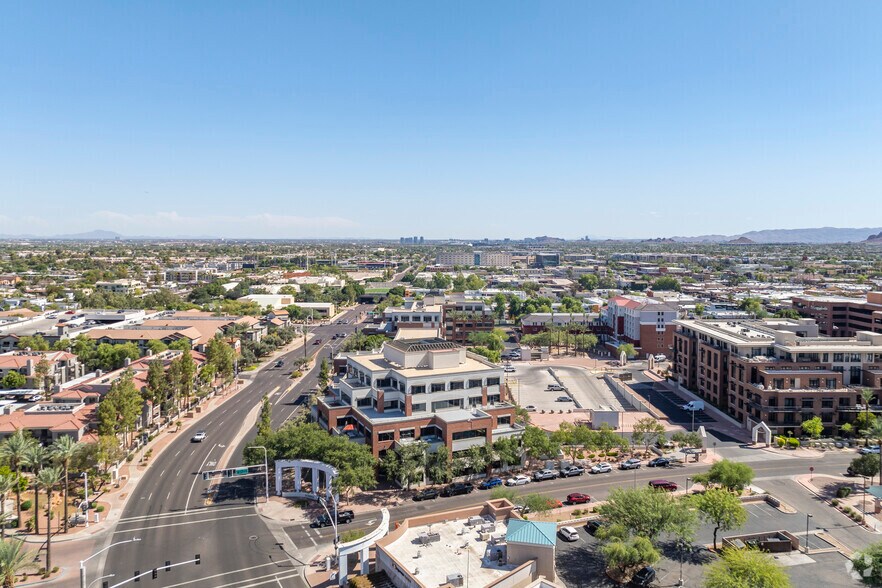 More Photos Of 4250 N Drinkwater Blvd, Scottsdale Coworking Space