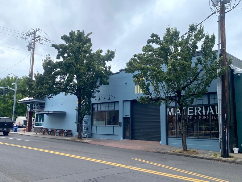 More Photos Of 5008-5026 SE Division St, Portland Storefront For Sale