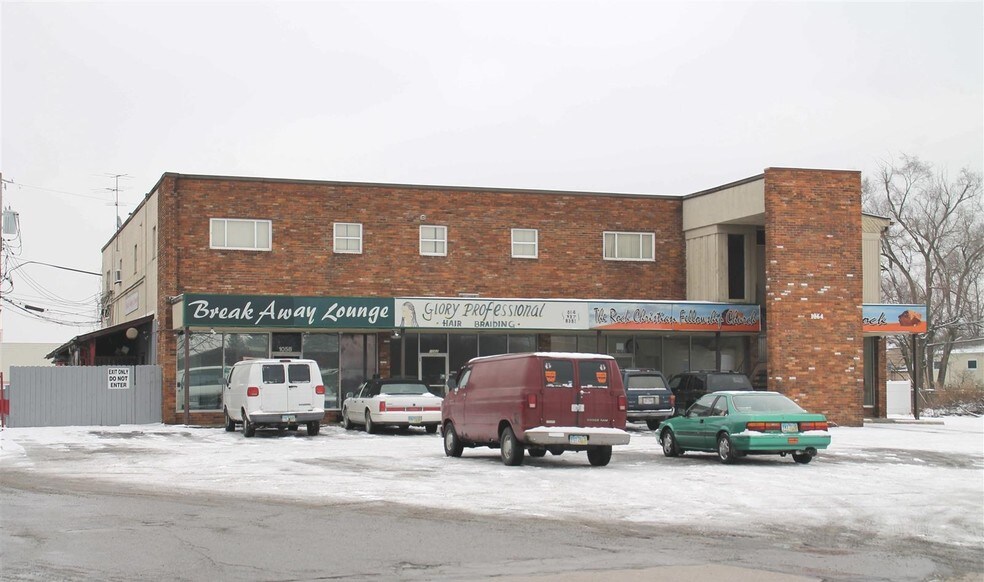 More Photos Of 1058-1068 Country Club Rd, Columbus General Retail For Sale