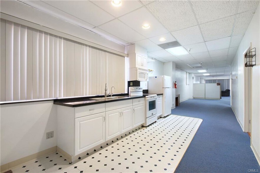 More Photos Of 1455 Monterey Pass Rd, Monterey Park Office Residential For Lease