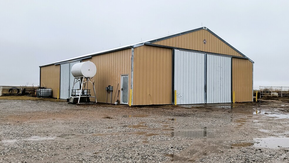 More Photos Of 853 KS-19 Hwy, Larned Warehouse For Sale