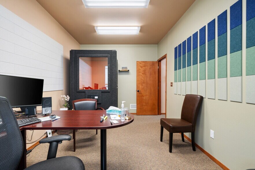 More Photos Of 538 N 5th Ave, Sequim Medical For Sale