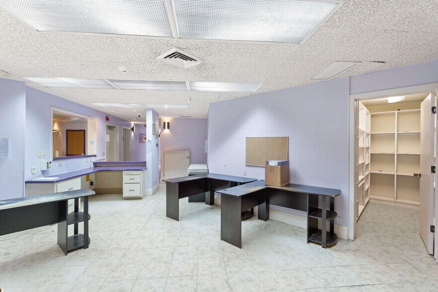 More Photos Of 2685 Swamp Cabbage Ct, Fort Myers Medical For Sale