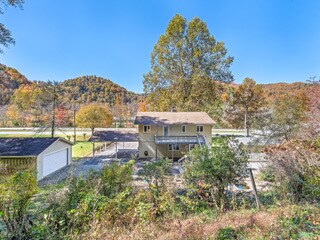 More Photos Of 702 Jonathan Creek Rd, Waynesville Specialty For Sale