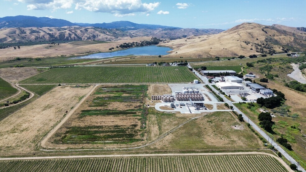 More Photos Of 385 Panoche Rd, Paicines Winery Vineyard For Sale
