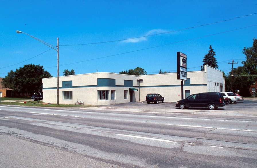 Primary Photo Of 25550 Grand River Ave, Redford Warehouse For Lease