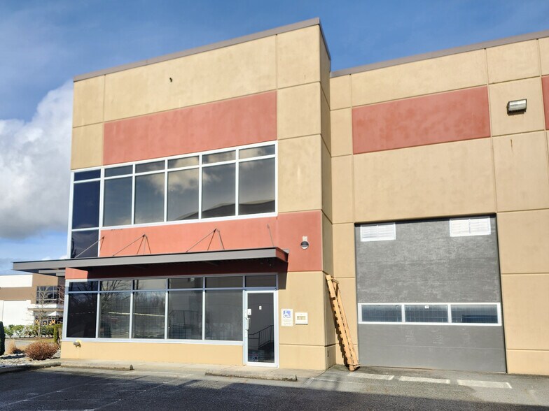 More Photos Of 7252 River Pl, Mission Warehouse For Sale