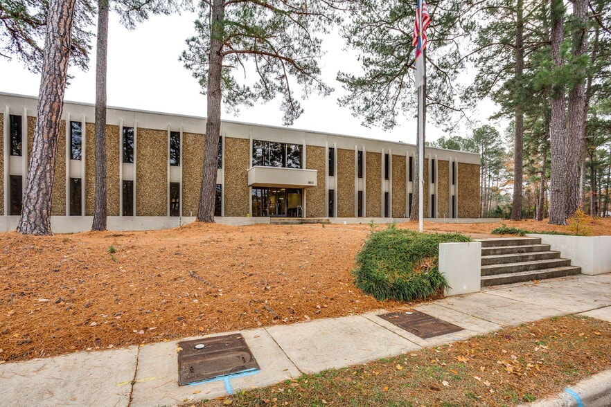 More Photos Of 3610 Bush St, Raleigh Medical For Lease