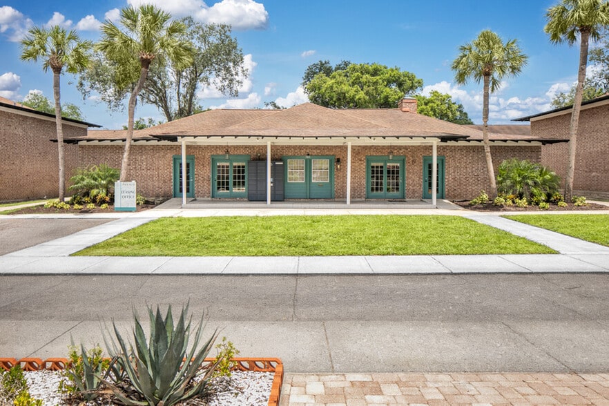 More Photos Of 7011 San Ramon Pl, Tampa Apartments For Sale