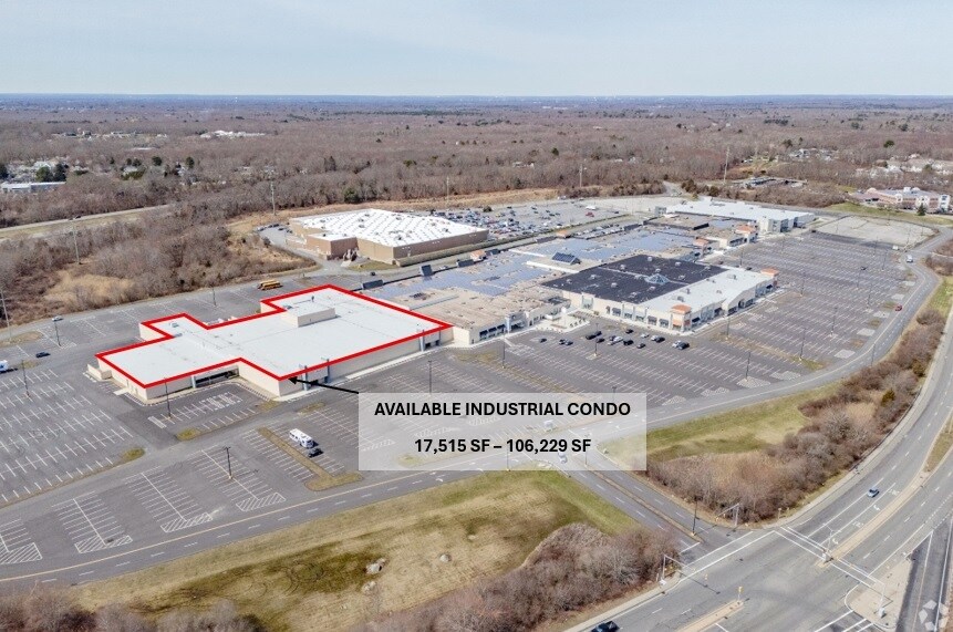 Primary Photo Of 262 Swansea Mall Dr, Swansea Storefront Retail Office For Lease