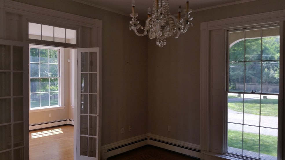 More Photos Of 18 N Main St, Sherborn Office For Lease