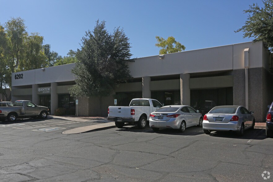 More Photos Of 6105 S Ash Ave, Tempe Unknown For Lease