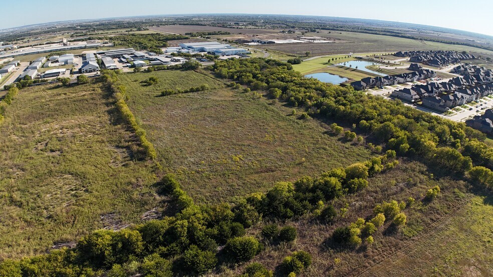 More Photos Of 1801 Lone Star Rd, Mansfield Land For Sale