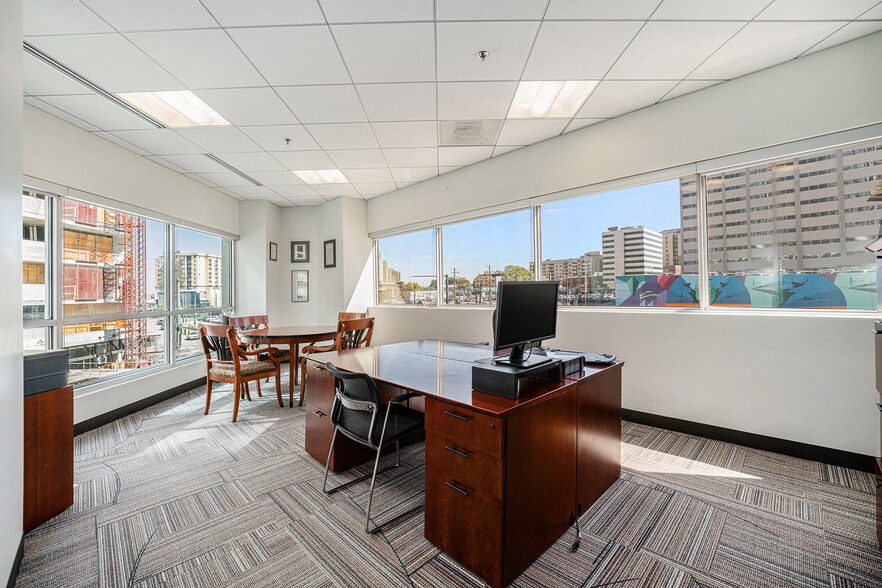 More Photos Of 1800 Glenarm Pl, Denver Office For Sale