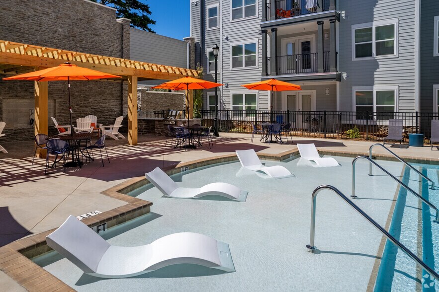 More Photos Of 894 Tiger Blvd, Clemson Apartments For Lease