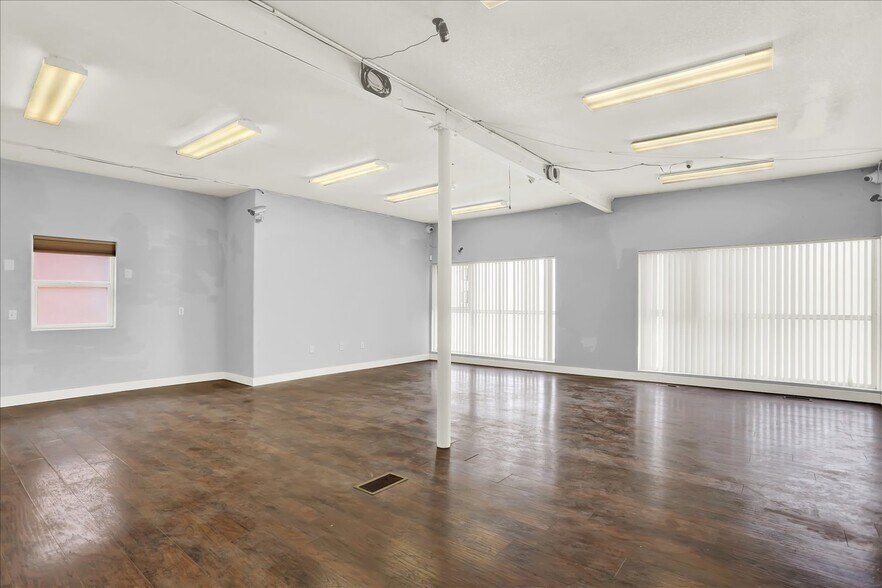 More Photos Of 762 Kalamath St, Denver Industrial For Sale