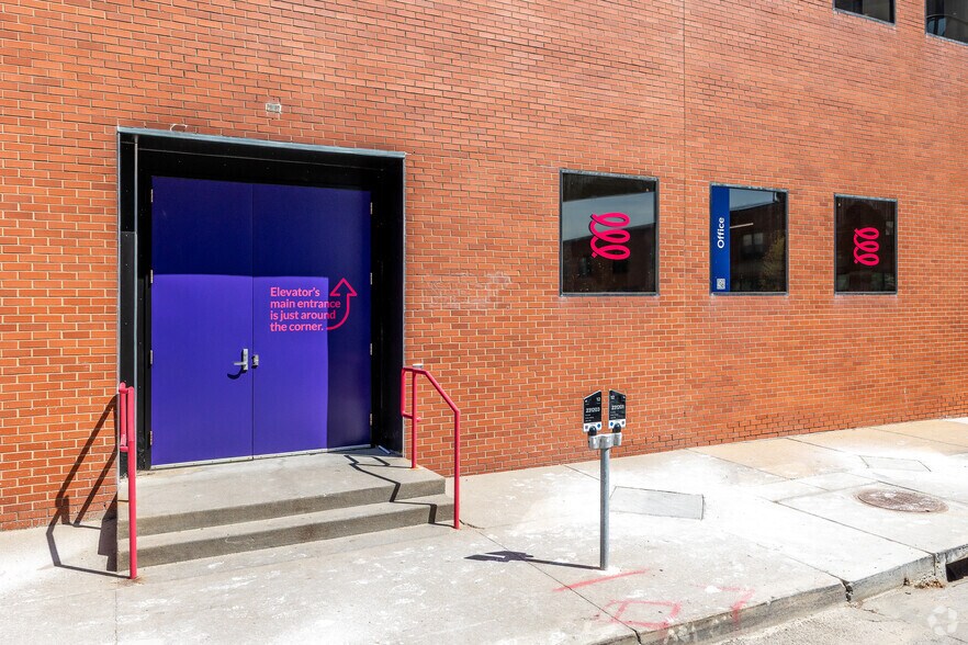 More Photos Of 204 12th St, Des Moines Office For Lease