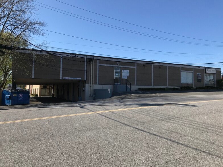 More Photos Of 1500 Central Ave, Colonie Office For Lease