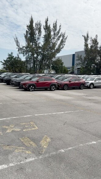 Primary Photo Of 2150 NE 7th Ave, Dania Beach Office For Lease