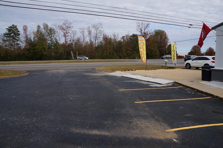 More Photos Of 33922 US Highway 280, Childersburg General Retail For Sale