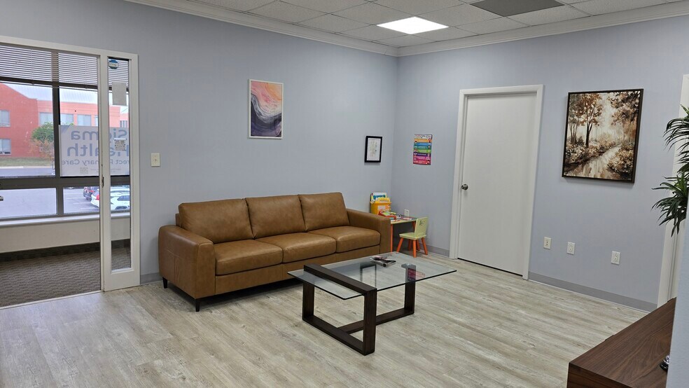 More Photos Of 44335 Premier Plz, Ashburn Medical For Sale