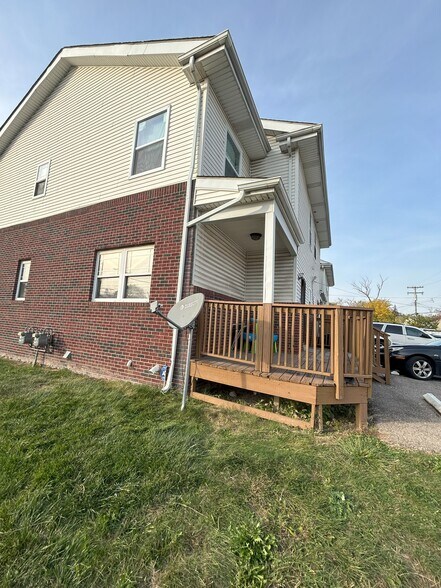 More Photos Of 3387-3399 Ewald Cir, Detroit Apartments For Sale