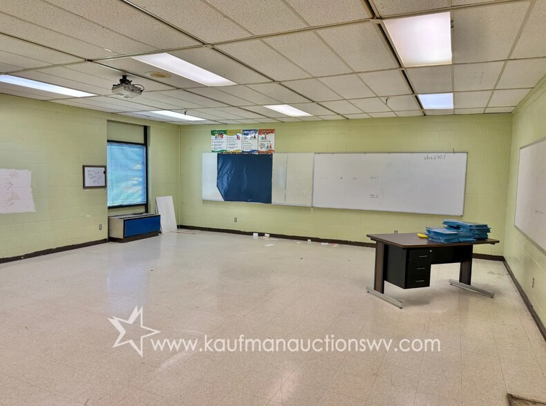 More Photos Of 410 Kennedy St, Elkins Schools For Sale