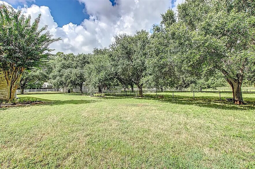 More Photos Of 4421 Bowser Rd, Weston Lakes Land For Sale