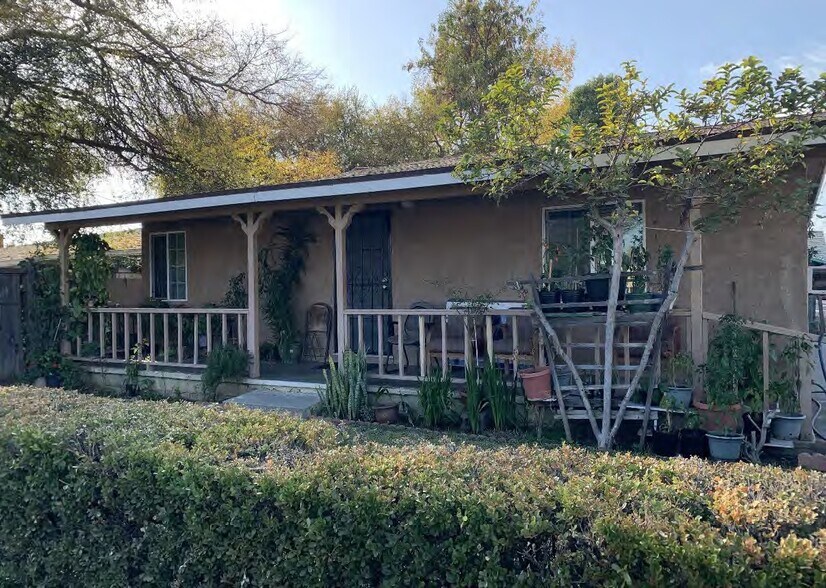 More Photos Of 10849 Carmenita Rd, Whittier Apartments For Sale