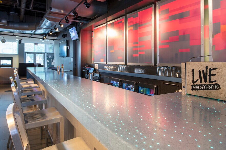 More Photos Of 950 Main Ave, Cleveland Office For Sale