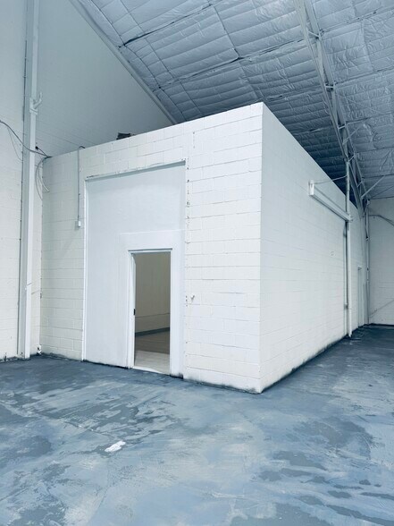 More Photos Of 12778 Market Street Rd, Houston Service For Lease