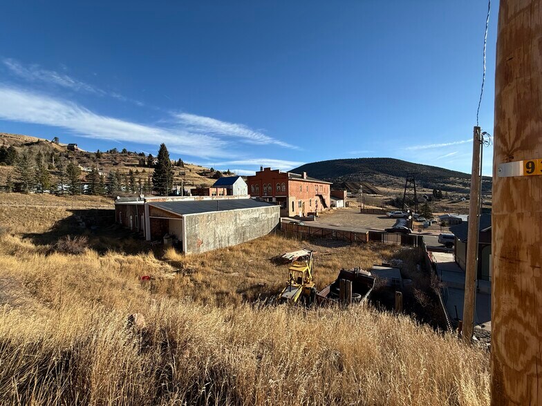 More Photos Of 133 N 3rd St, Victor Multifamily For Sale